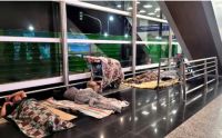 Desalojaron a 160 personas en situación de calle que dormían en Aeroparque