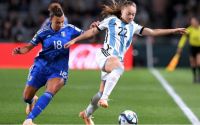 Argentina cayó en su debut en el Mundial femenino