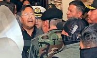 Arce removió a la cúpula militar y los tanques abandonaron la Casa de Gobierno 
